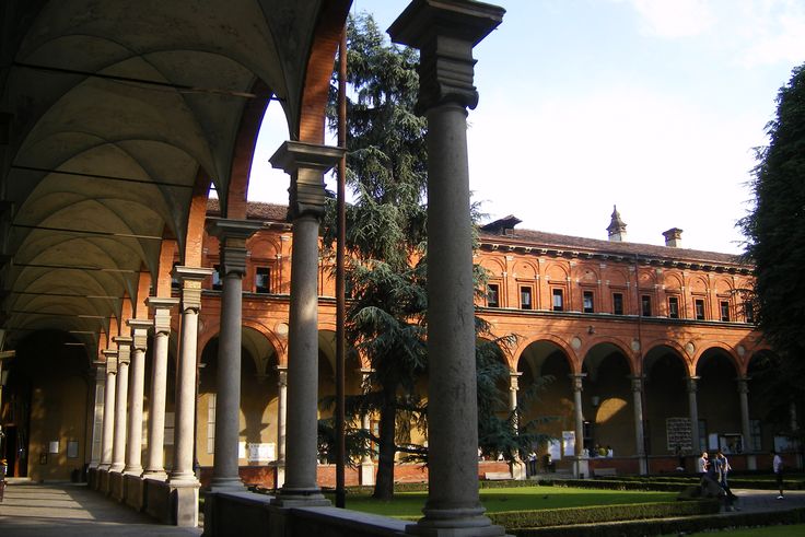 Guida al box deposito per studenti universitari: soluzioni per chi studia fuori sede